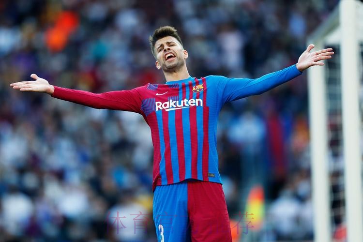 国家德比又一争议!主裁只补时4分钟 皮克:太离谱 国家德比又一争议!主裁只补时4分钟 皮克:太离谱