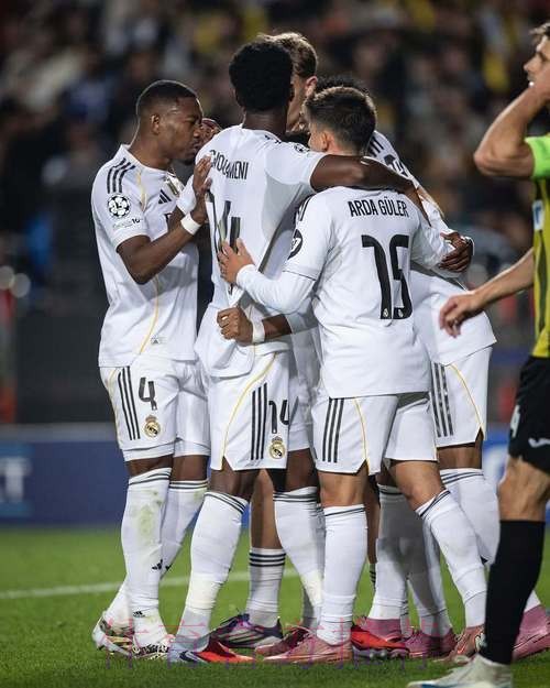 Sport1:阿拉巴将在几天内签约并宣布加盟皇马 Sport1:阿拉巴将在几天内签约并宣布加盟皇马